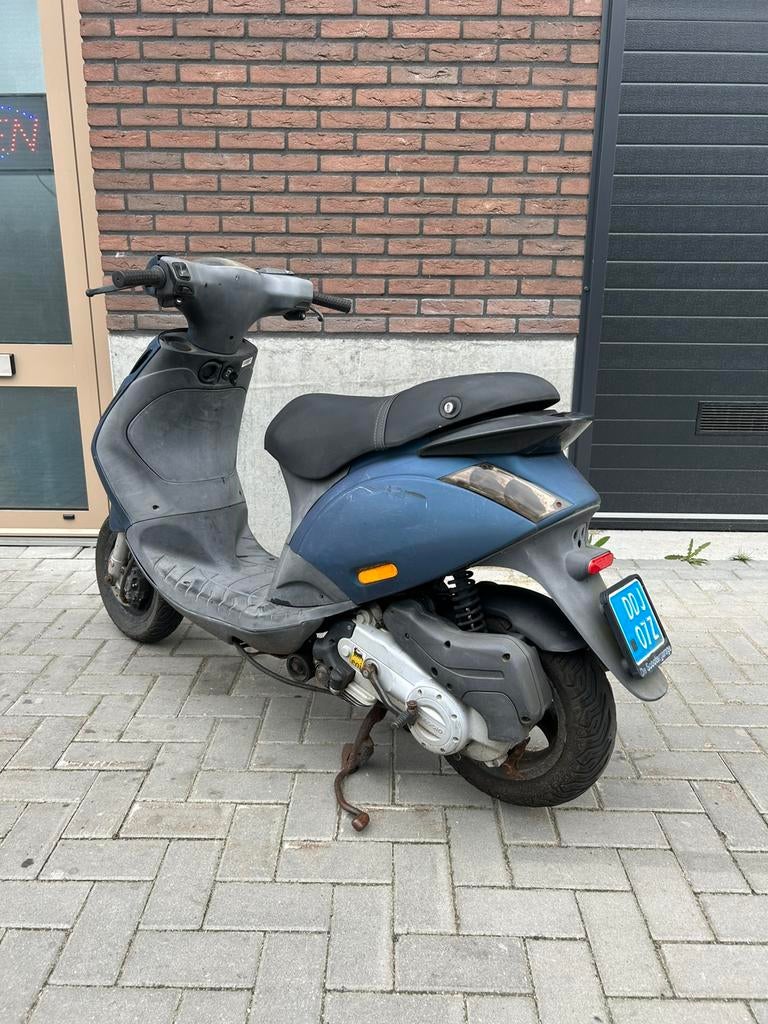 Piaggio Zip 50 Snor | Rijdt Goed | Kickstart | Scherpe Prijs, Fietsen en Brommers, Scooters | Piaggio, Gebruikt, Zip, Ophalen of Verzenden