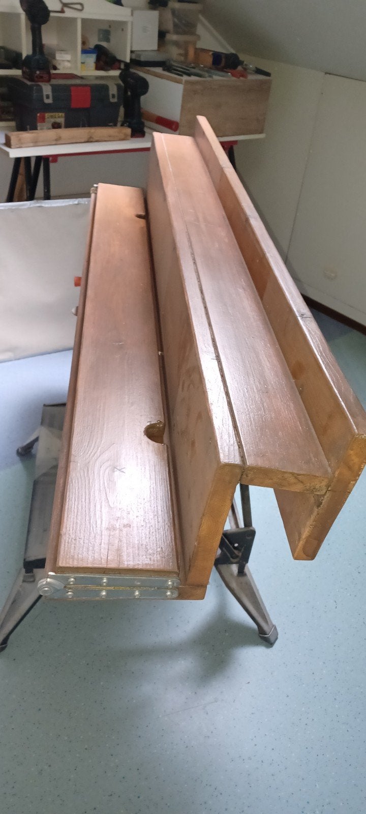Balkontafel 145 cmlang, Ophalen, Minder dan 25 mm, Zo goed als nieuw, Minder dan 200 cm