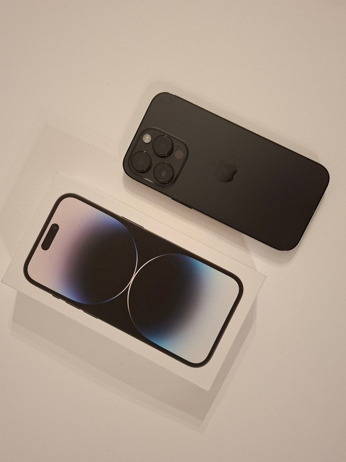 Apple iPhone 14 Pro 256 GB- Zwart - 7 gratis telefoonhoesje, Telecommunicatie, Mobiele telefoons | Apple iPhone, 256 GB, IPhone 14 Pro