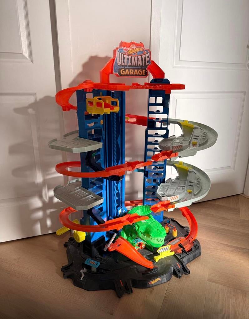Hotwheels Ultimate Garage Dinosaurus nette staat 50 Euro, Kinderen en Baby's, Speelgoed | Racebanen, Ophalen, Zo goed als nieuw