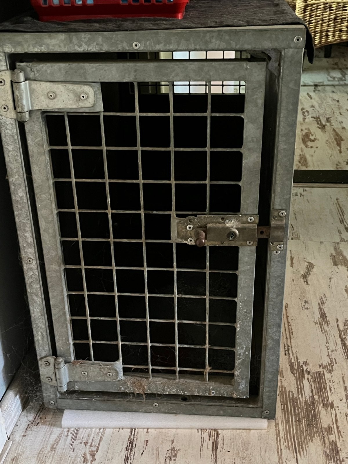 Bench Box Auto Transport honden, Dieren en Toebehoren, Ophalen, Zo goed als nieuw, 75 tot 110 cm