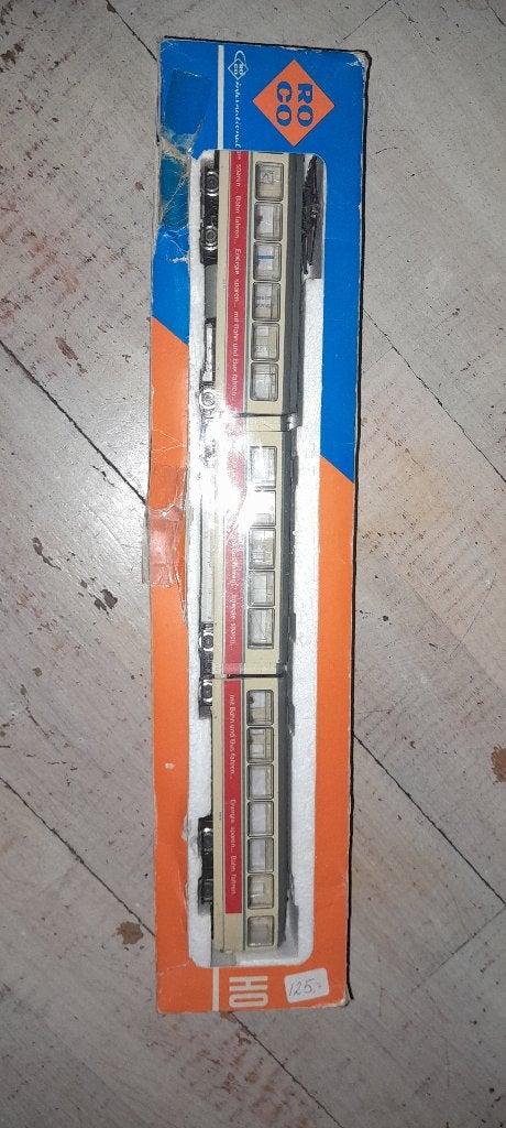 Roco tram  HO   8504 a, Ophalen, Treinset, Gelijkstroom, Zo goed als nieuw