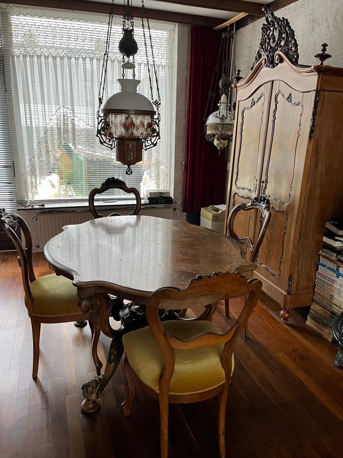Hollandse Willem III eettafel met zes bijpassende stoelen, Ophalen