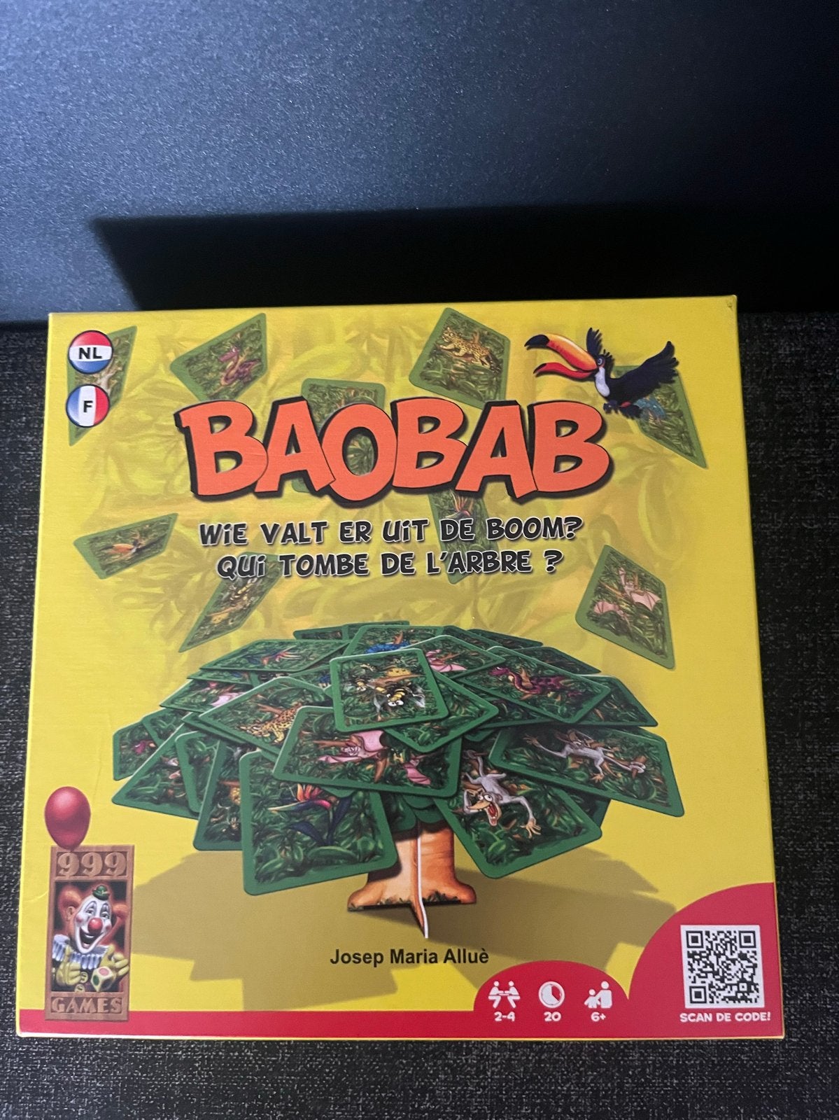 Baobab bordspel - Wie valt er uit de boom?, Drie of vier spelers, Ophalen of Verzenden, Zo goed als nieuw