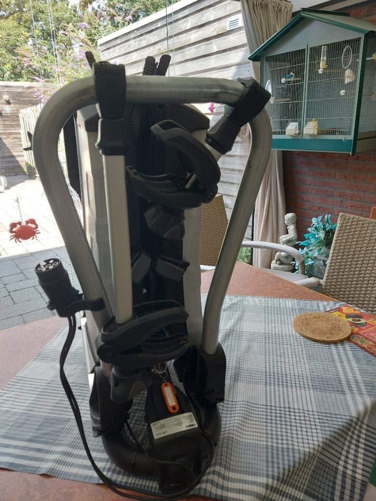 Thule EasyFold 931/932 fietsendrager, Ophalen, Zo goed als nieuw