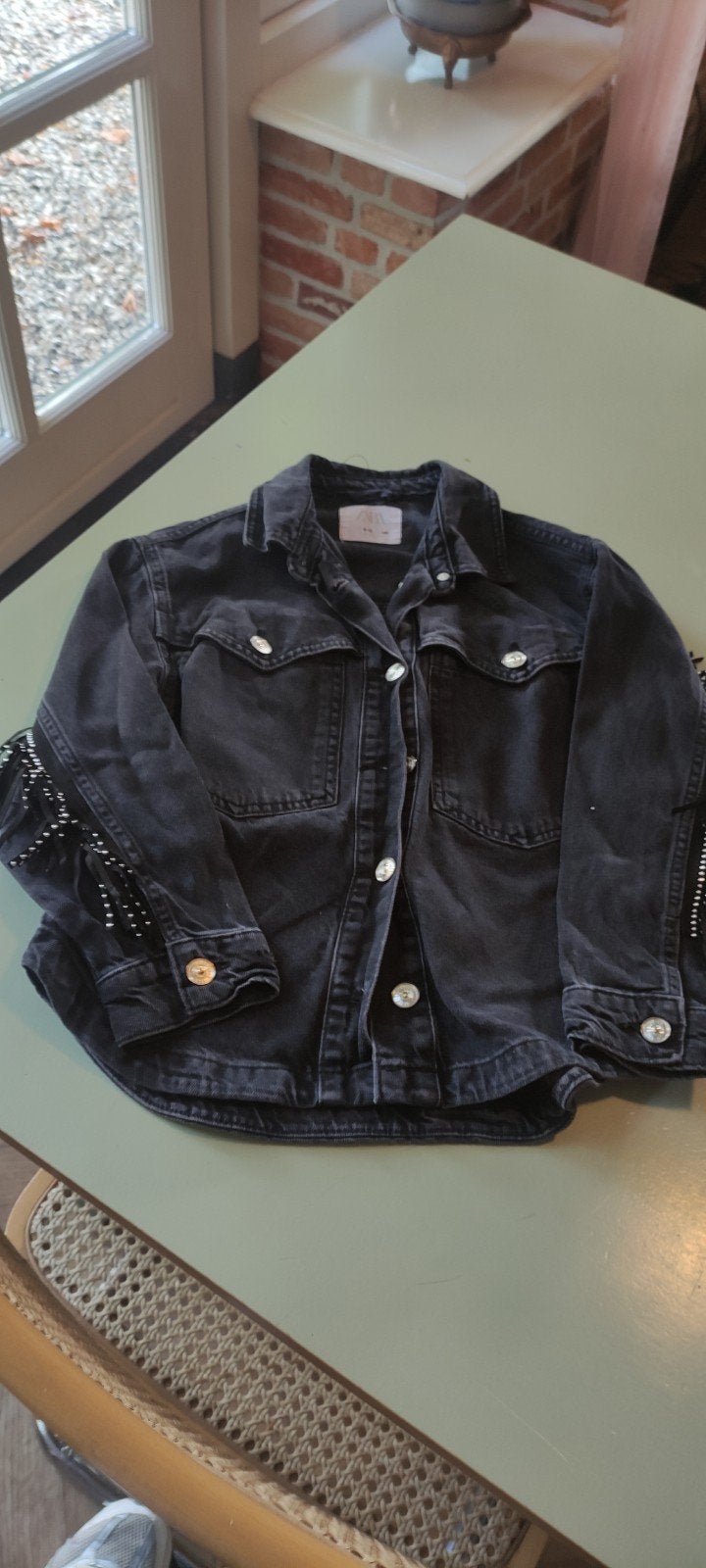 Zara zwarte spijkerblouse met franjes en studs - Maat 140, Kinderen en Baby's, Ophalen of Verzenden, Zo goed als nieuw, Zara, Meisje