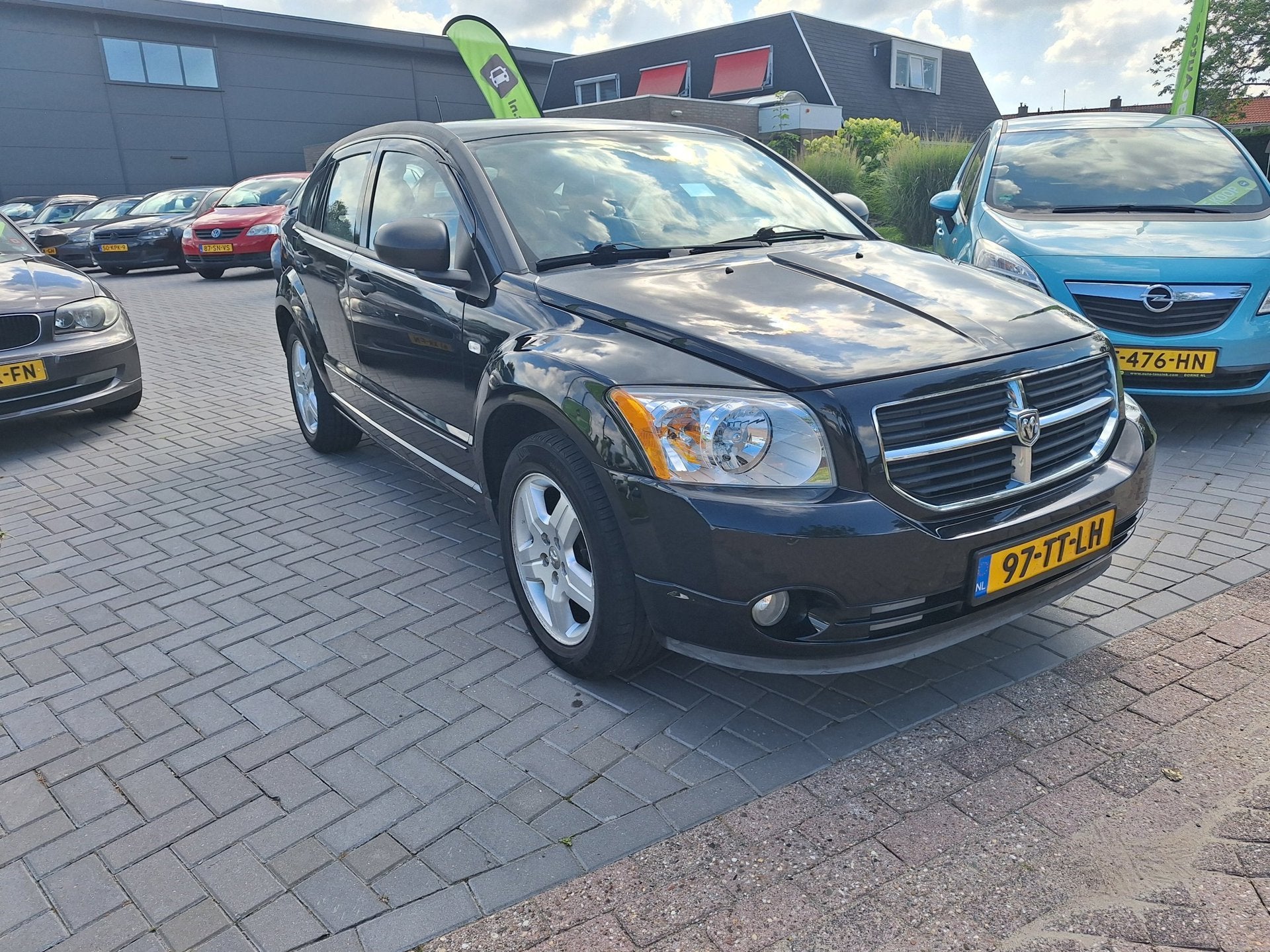 Dodge Caliber 2.0 SXT / AUTOMAAT / APK juni 2027, 1998 cc, 450 kg, Gebruikt, Stoelverwarming