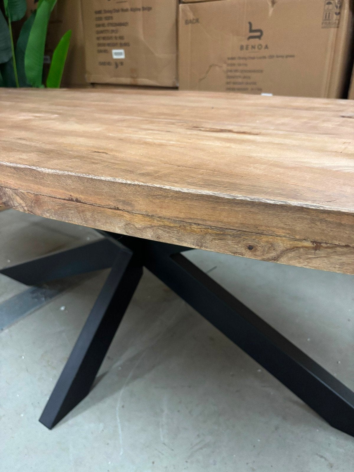 Eetttafel Sturdy 240cm Ovaal Mangohout van Brix, Ophalen