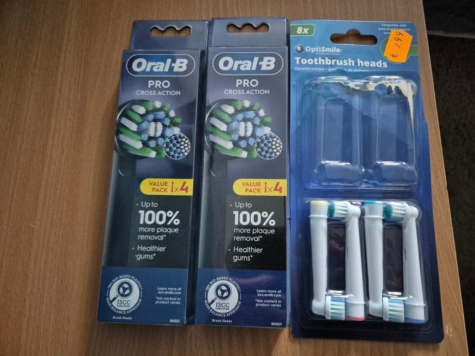 Oral-B PRO Cross Action Opzetborstels zwart, Ophalen of Verzenden, Nieuw, Mondverzorging