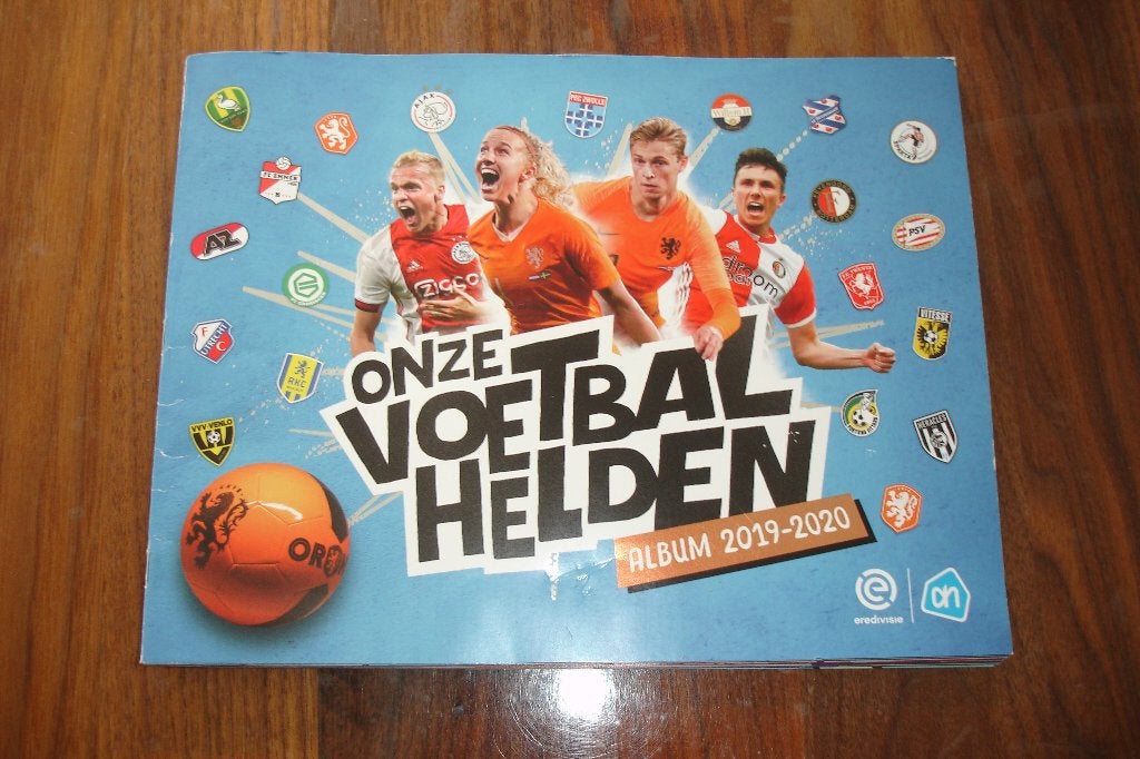 Ah voetbalhelden boek 2019-2020 compleet met alle plaatjes!, Ophalen of Verzenden, Zo goed als nieuw, Overige binnenlandse clubs
