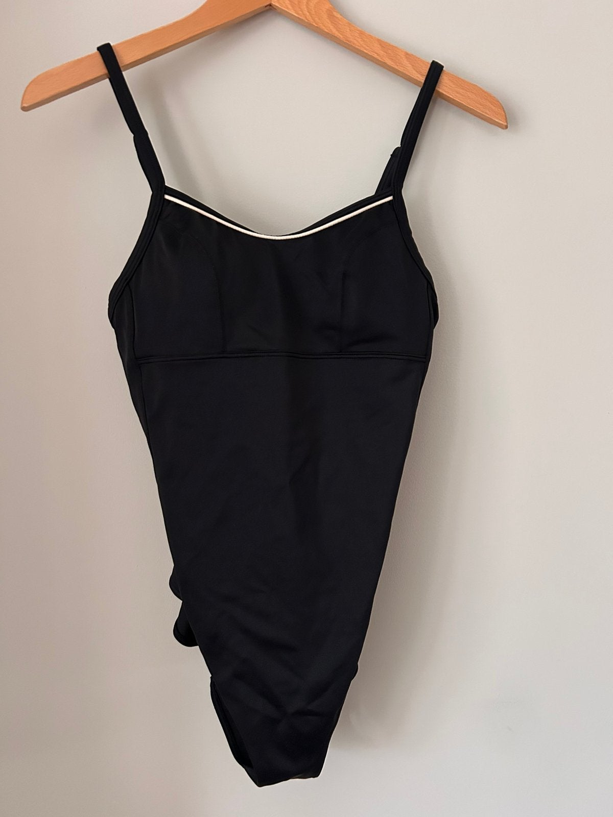 Femilet zwart badpak in maat L, Kleding | Dames, Badmode en Zwemkleding, Ophalen of Verzenden, Zo goed als nieuw, Zwart, Badpak