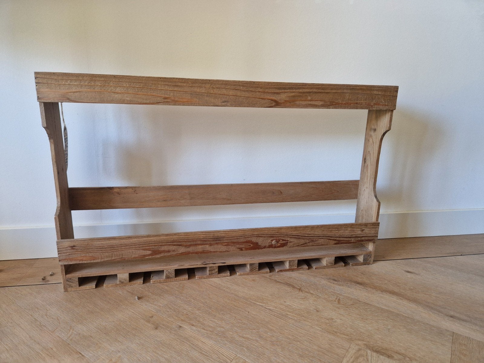 Dutchbone Wijnrek van hout 80x48cm, Ophalen, Gebruikt, 5 tot 15 flessen, 5 – 50