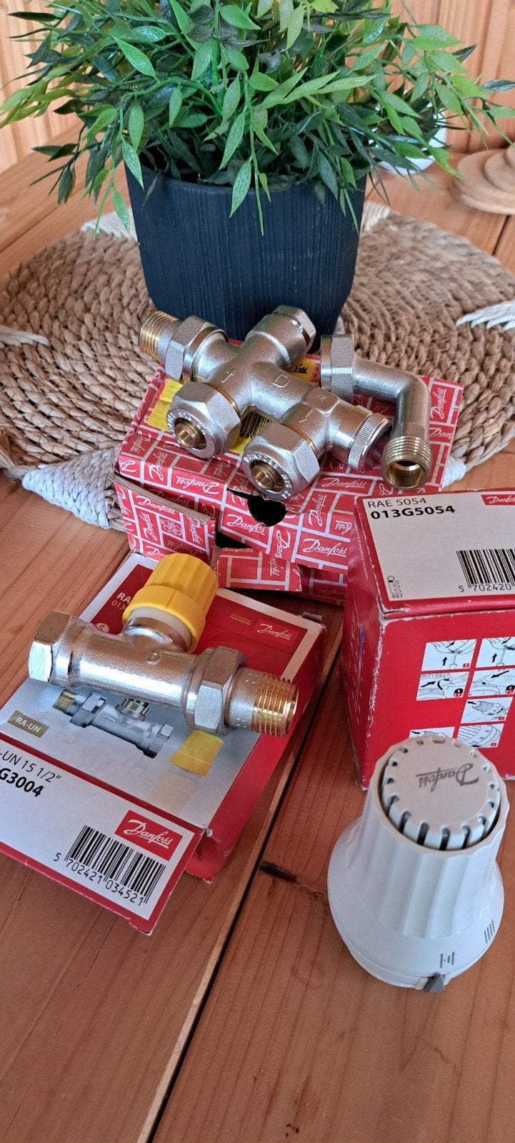 danfoss onder blok, Doe-het-zelf en Verbouw, Ophalen of Verzenden, Nieuw, Minder dan 60 cm, Minder dan 30 cm