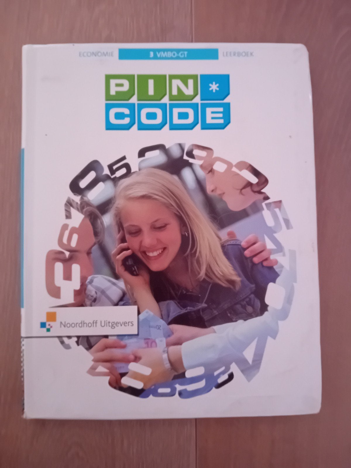 PIN*CODE 3-VMBO-GT Economie Leerboek, Ophalen of Verzenden, Zo goed als nieuw, Ewout Loen; Leen Doorduin