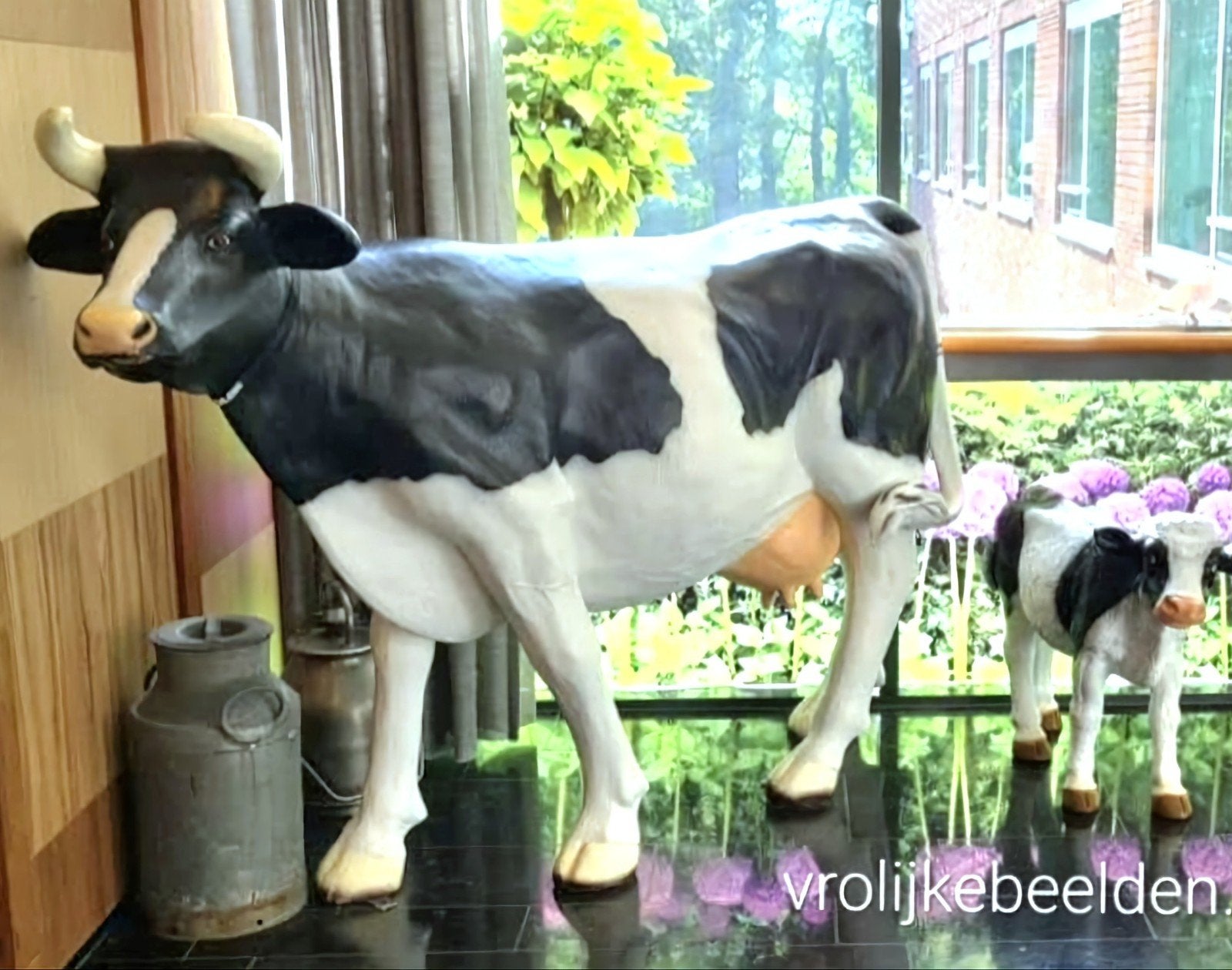 Koeien tuinbeeld koe koebeeld kalveren beeld kalf runderen, Ophalen, Nieuw, Kunststof, Dierenbeeld