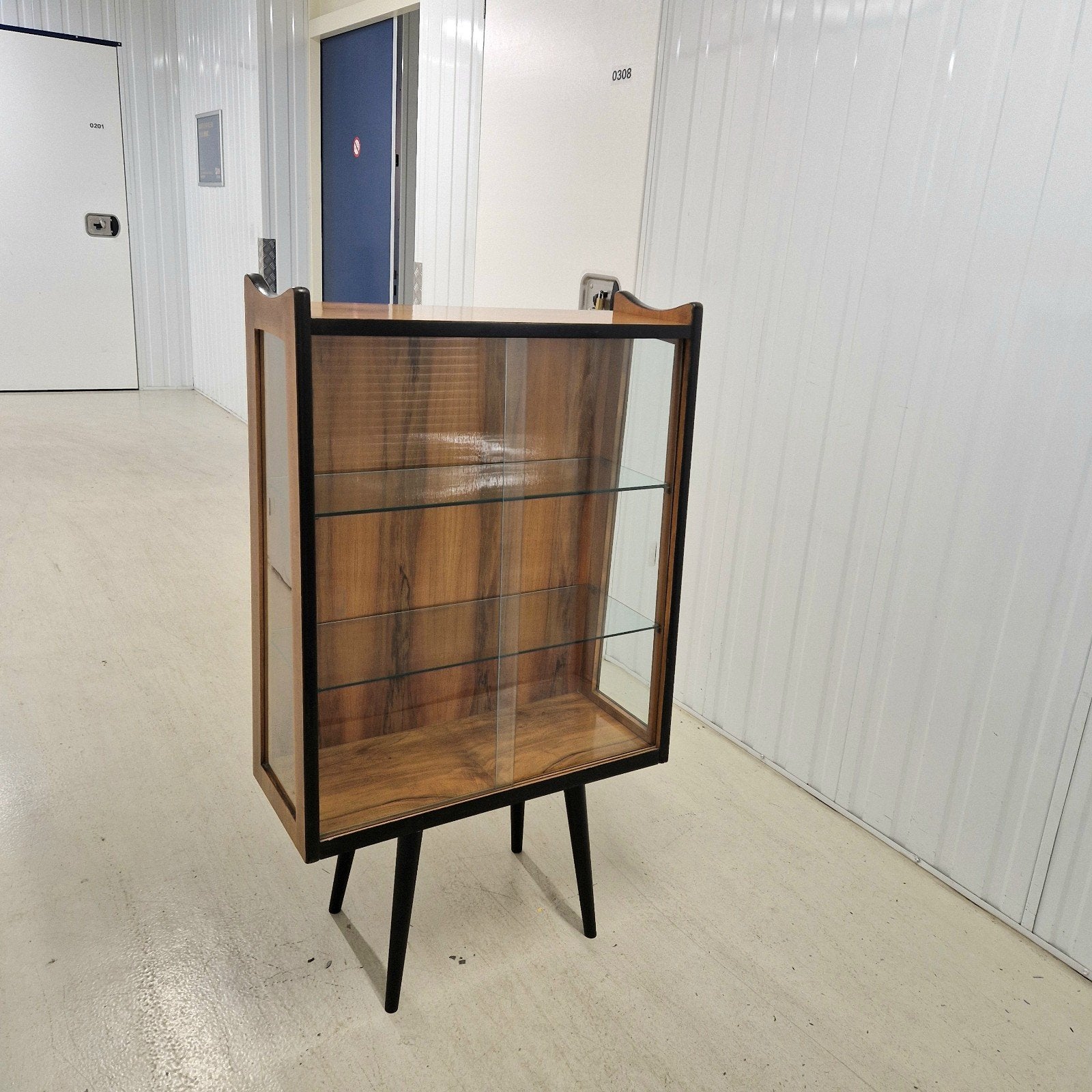 Vintage vitrinekast jaren 60, Huis en Inrichting, Kasten | Vitrinekasten, Gebruikt, Ntp, Minder dan 100 cm, Ntp