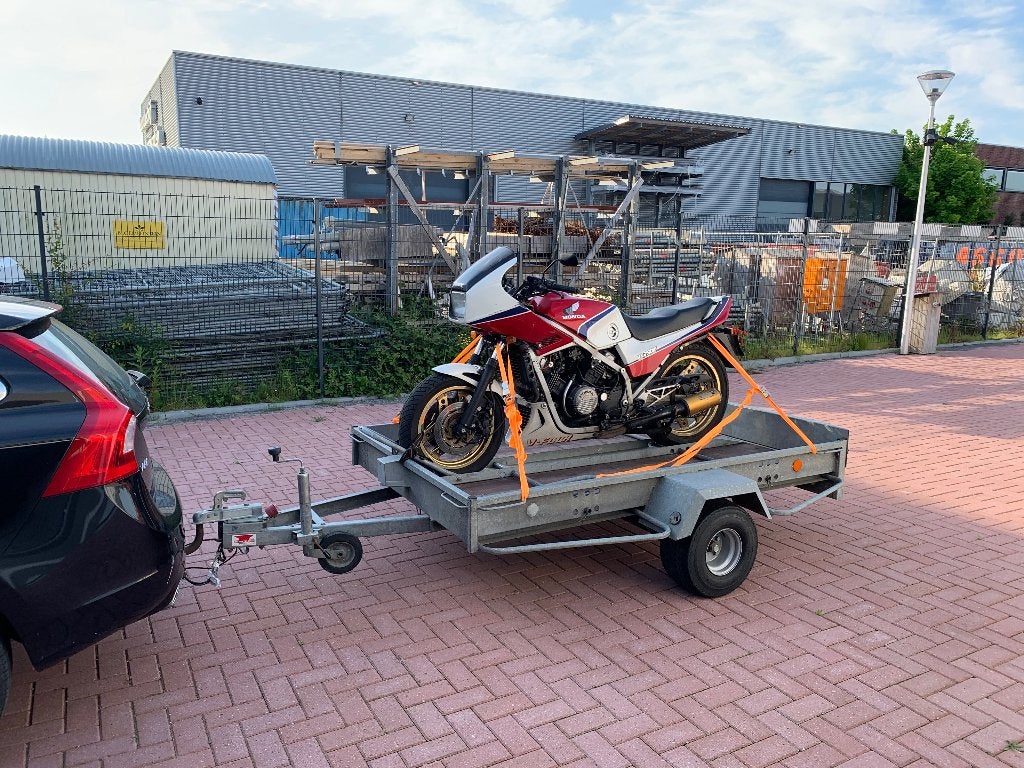 Motorfietsaanhanger, twee motoren, ongeremd, Ophalen, Gebruikt