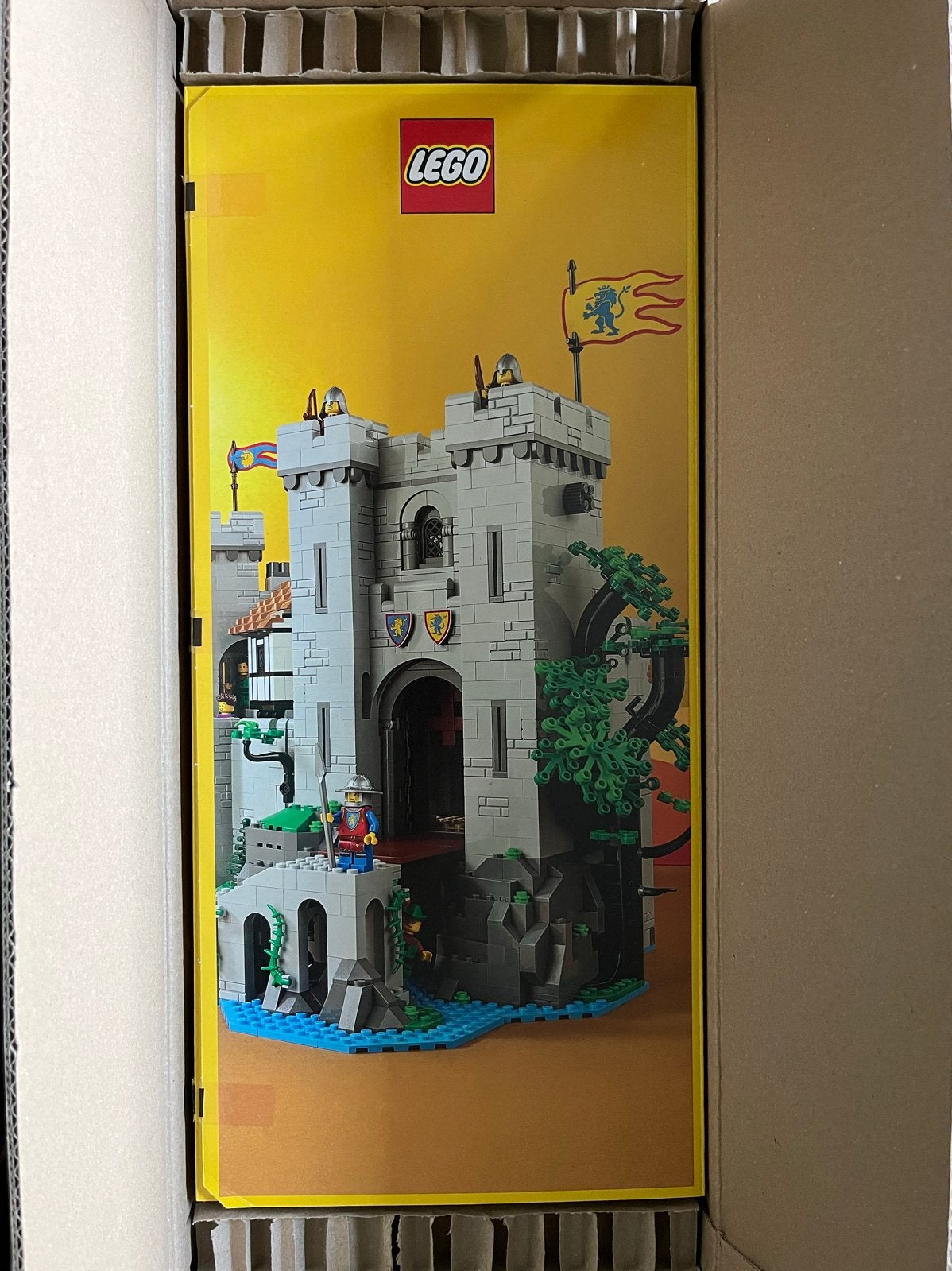 LEGO 10305 Leeuwenridders Kasteel - Zo goed als nieuw