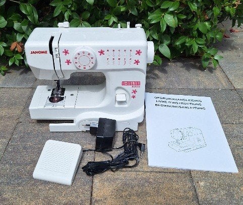 Janome naaimachine compact, Ophalen, Zo goed als nieuw, Naaimachine, Janome