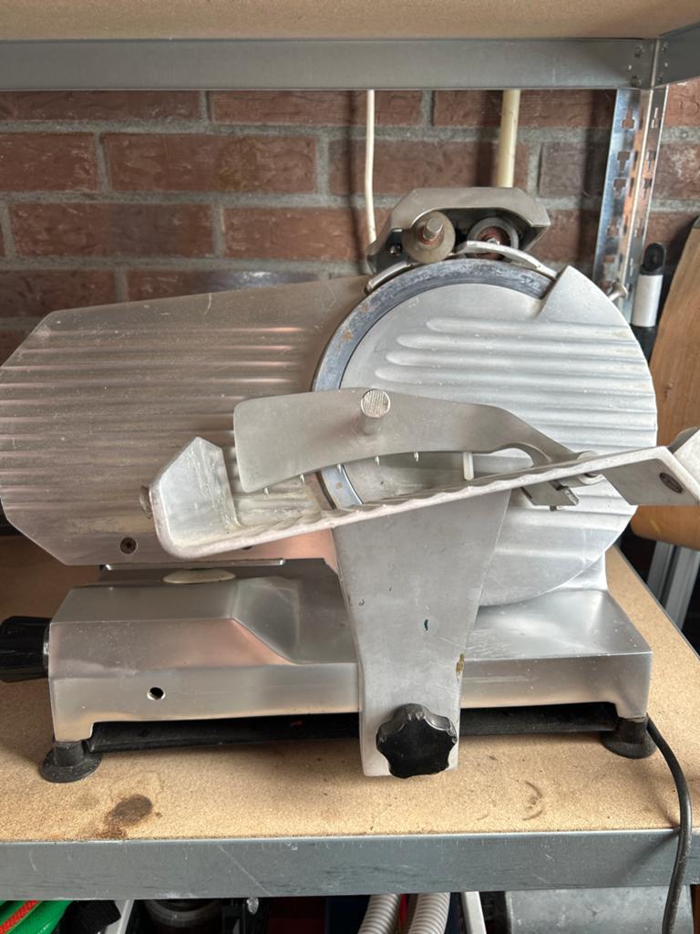 Professionele Vleessnijmachine / Broodsnijmachine, Witgoed en Apparatuur, Ophalen, Gebruikt