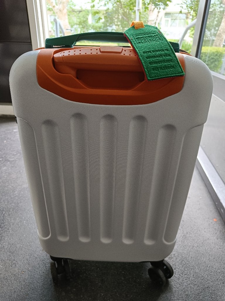 Koffertje nieuw, Wieltjes, Hard kunststof, Nieuw, Minder dan 50 cm