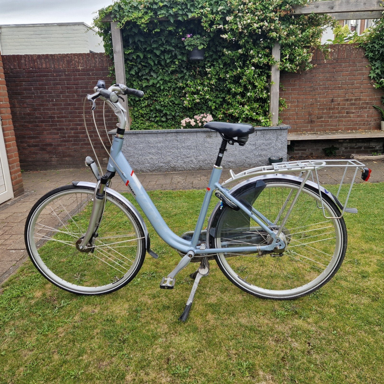 Giant Cosmo CS3 Damesfiets - Frame 50cm evt verlende bDrager, Fietsen en Brommers, Fietsen | Dames | Damesfietsen, Ophalen, Gebruikt