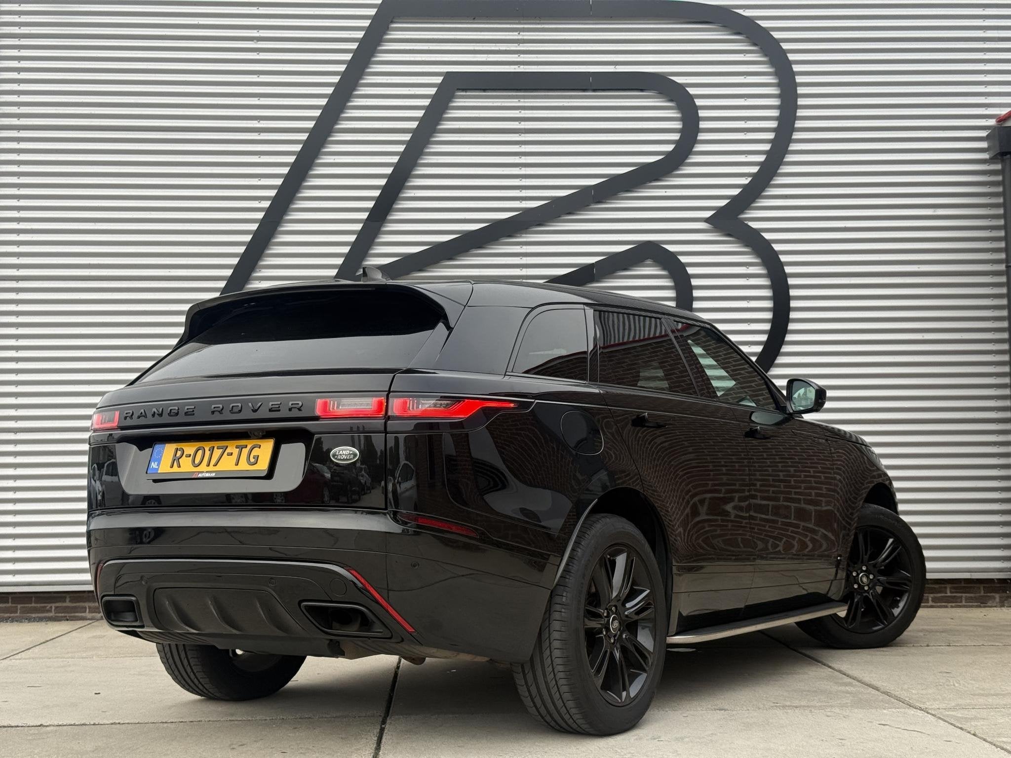Land Rover Range Rover Velar 2.0 P300 Turbo AWD R-Dynamic HS, Auto's, Gebruikt, 4 cilinders, Range Rover Velar, Bedrijf