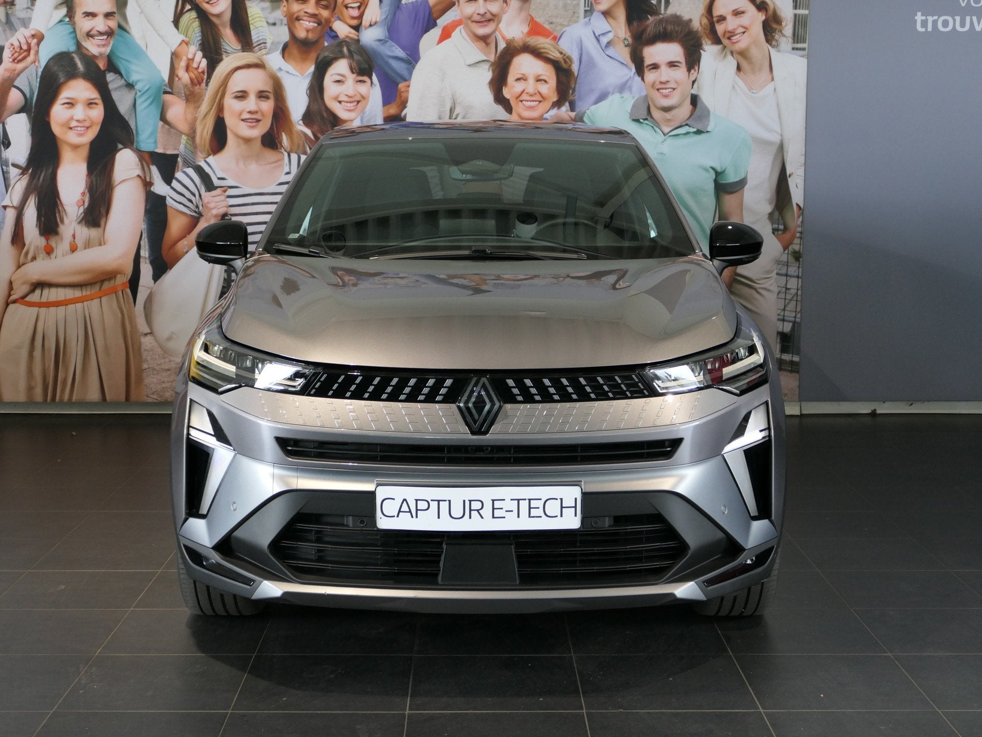 Renault Captur 1.6 E-Tech full hybrid 145 techno - Stuurverw, Auto's, 1345 kg, Gebruikt, 4 cilinders, Parkeersensor