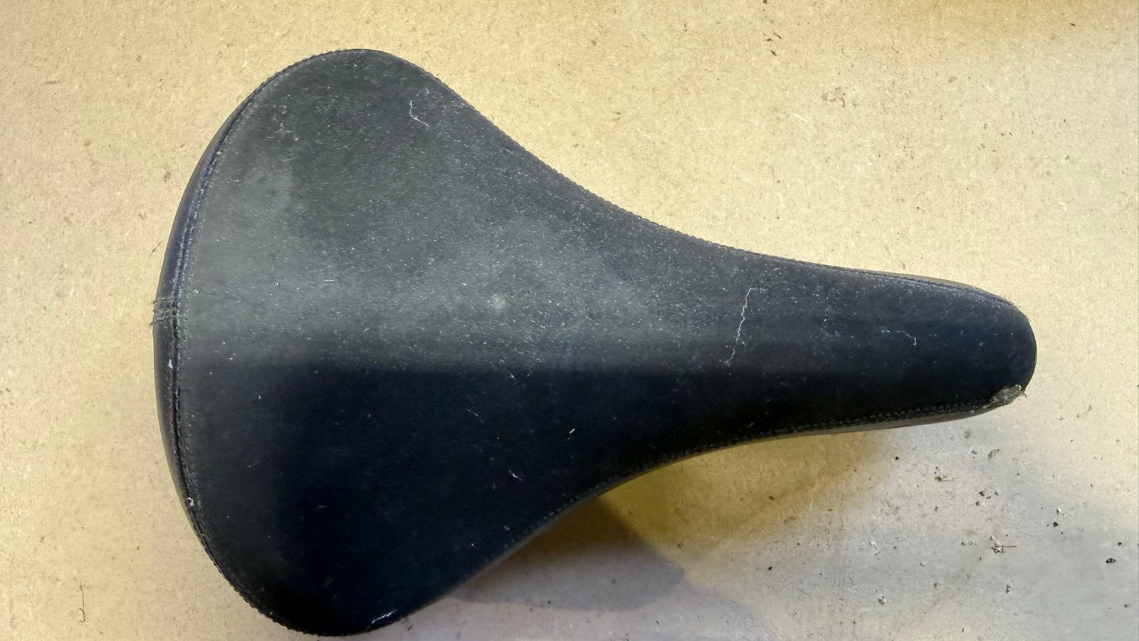 Specialized Comfort Plus Zadel - Gebruikt, Gebruikt, Kunststof, Ophalen of Verzenden, Zadel