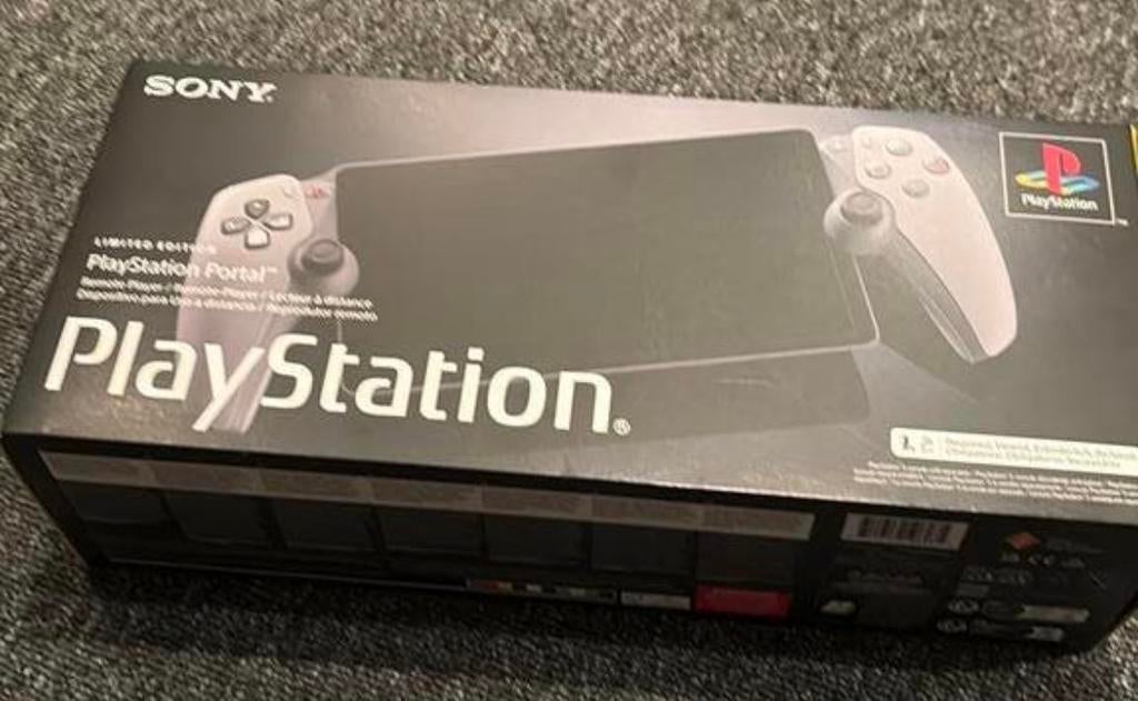 PlayStation Portal Remote Player, Ophalen of Verzenden, Zo goed als nieuw, Controller, PlayStation 1