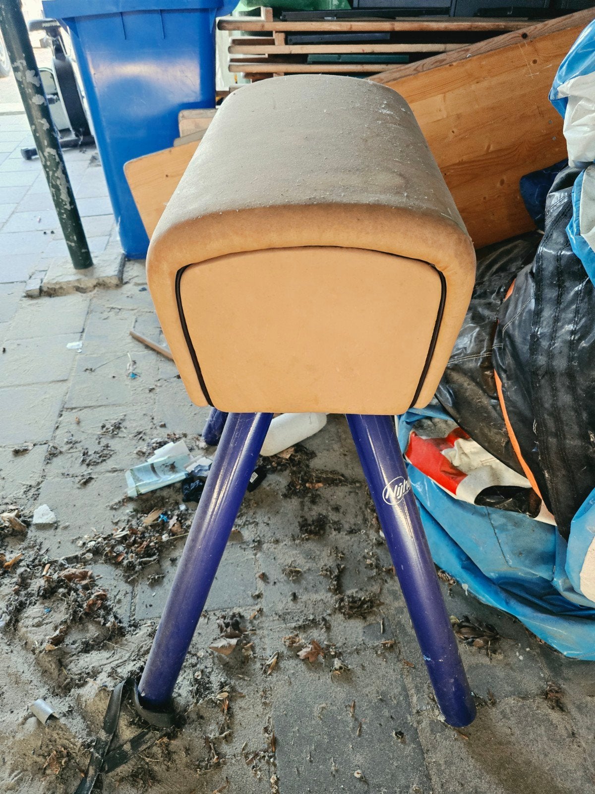 Turnbok Nijha - stevig en klaar voor een nieuw leven, Sport en Fitness, Ophalen of Verzenden, Gebruikt, Blauw, Materiaal