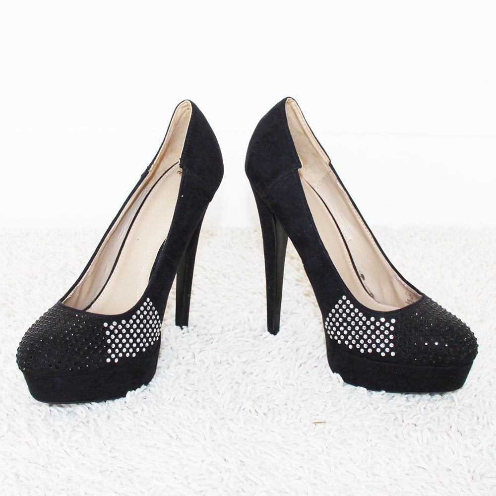 Prachtige Zara Trafaluc Pumps s25 (Maat 38) € 30,-, Kleding | Dames, Pumps, Zwart, Zo goed als nieuw, Zara Trafaluc