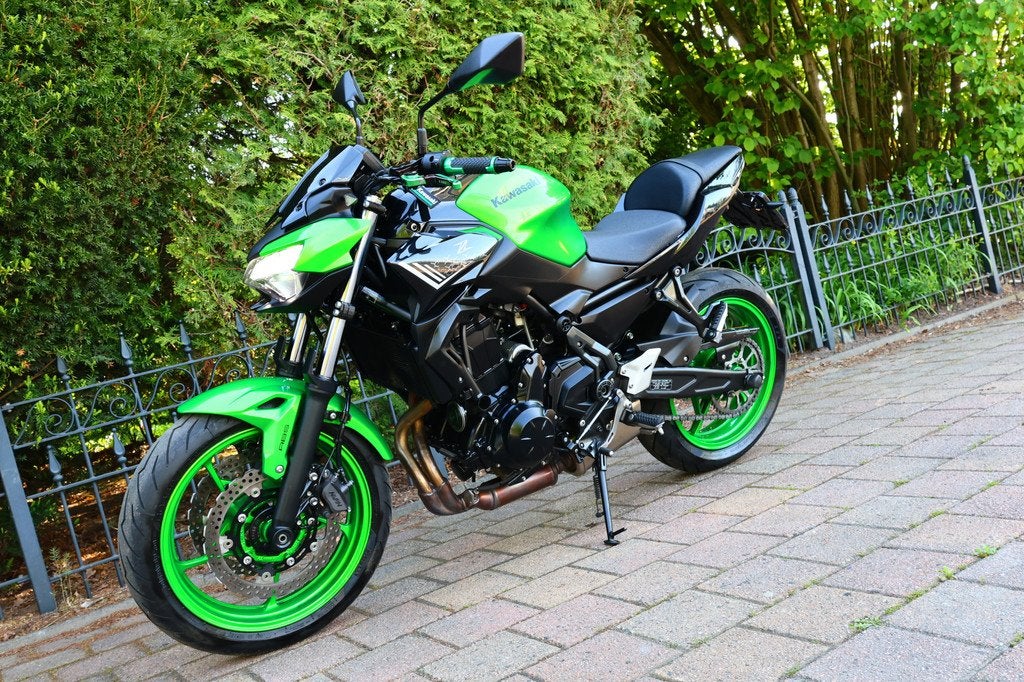 Kawasaki Z650 ABS 50kw (bj 2021), Motoren, 649 cc, Bedrijf, Meer dan 35 kW, Naked bike