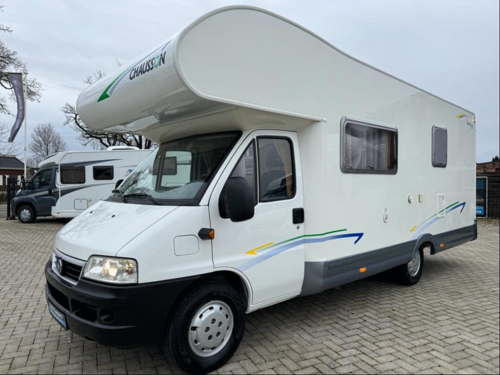 Chausson Flash 05 alkoofcamper - 58.000 km -vast stapelbed, Caravans en Kamperen, Campers, Alkoof, Ringverwarming, 7 tot 8 meter