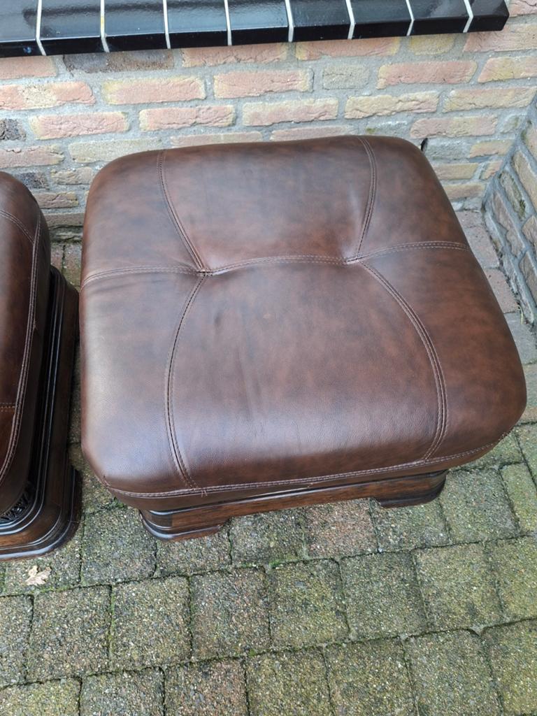 Leren poef.maat is 60x60, Ophalen, Vierkant, 50 tot 75 cm, 50 tot 75 cm