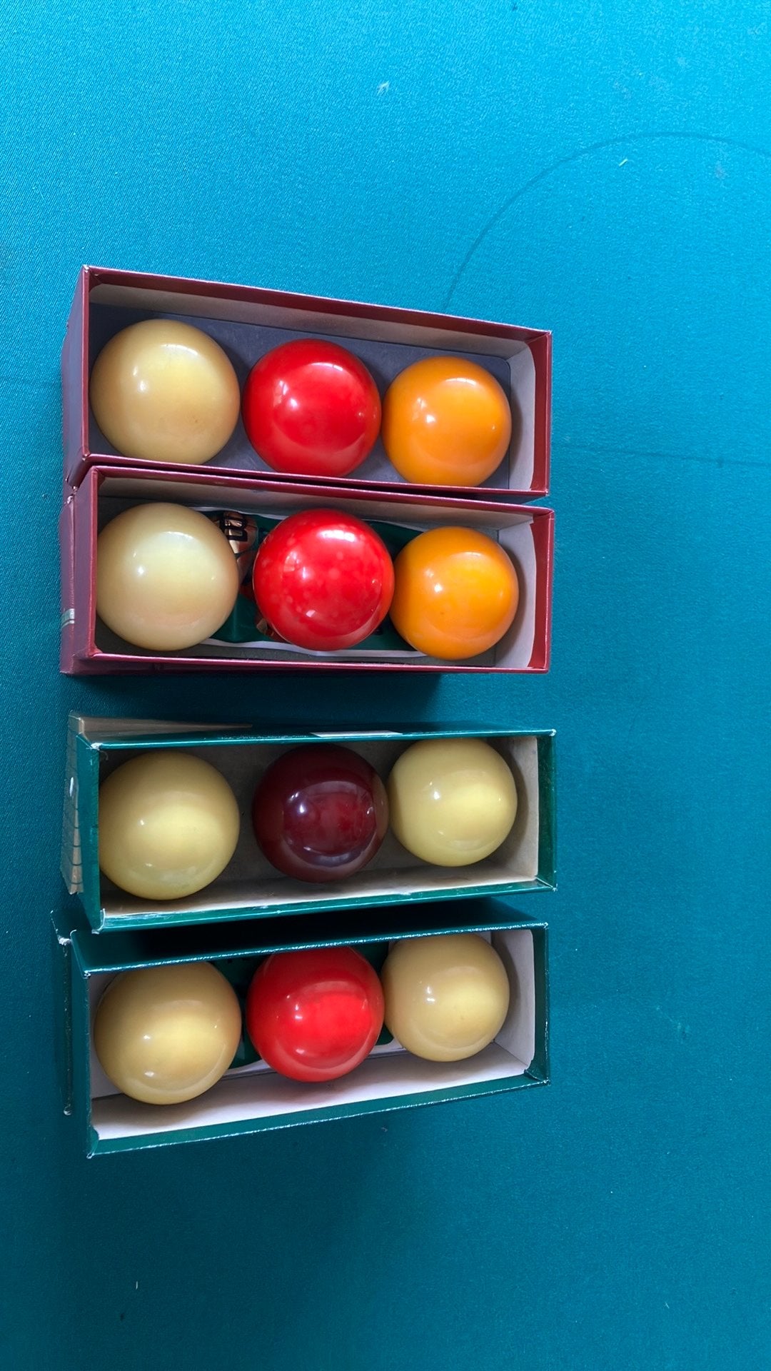 Set biljartballen, Sport en Fitness, Biljarten en Poolen, Ophalen, Zo goed als nieuw, Keu of Ballen