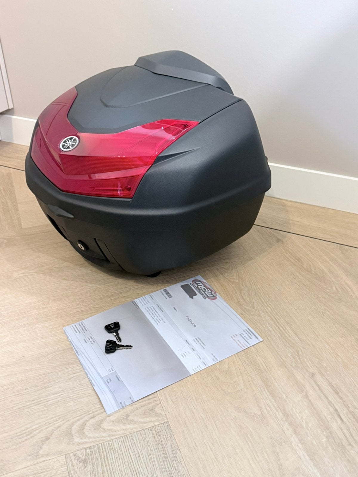 Topkoffer yamaha t max 39 liter, Motoren, Ophalen, Nieuw