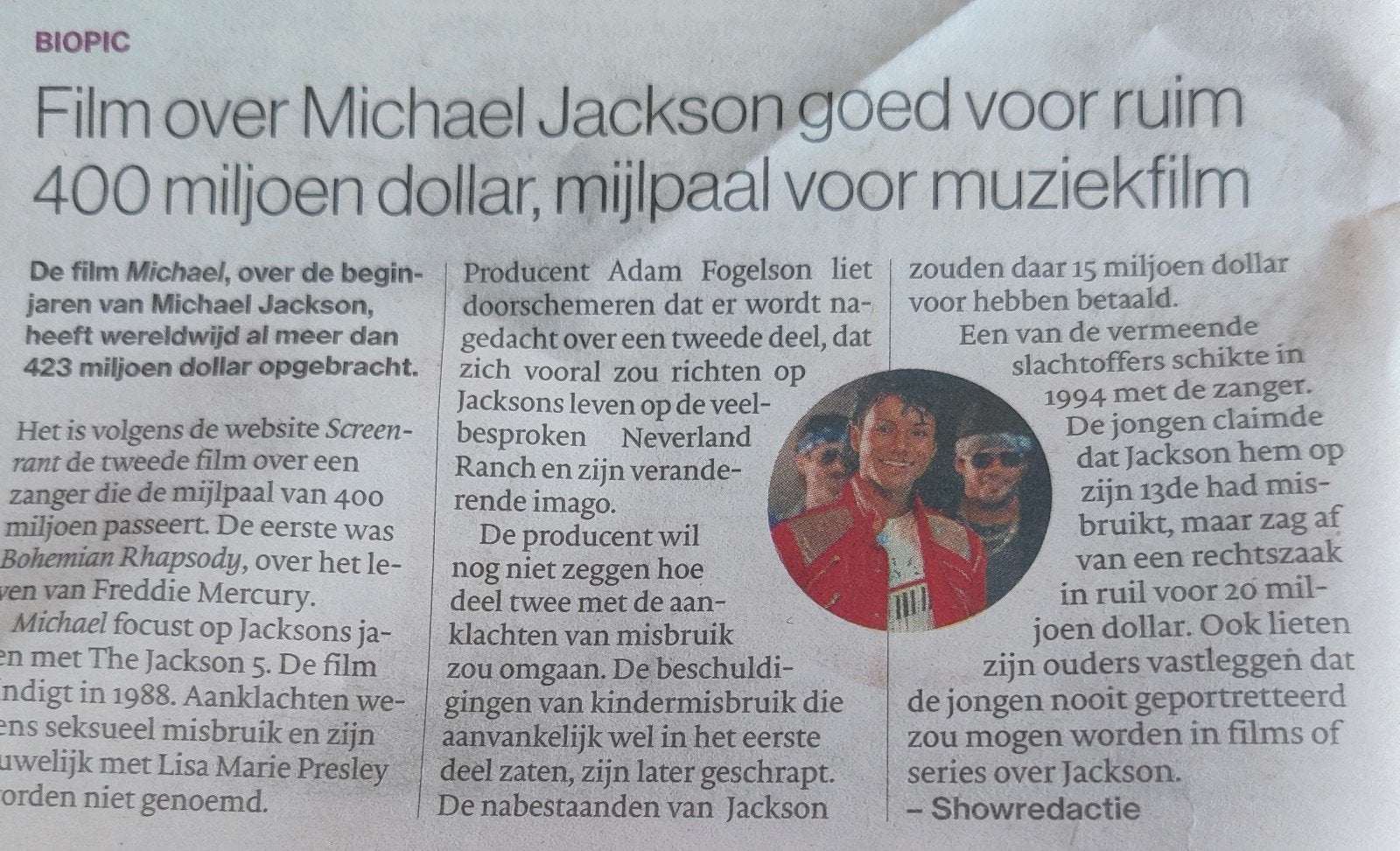 Film over Michael Jackson krantenartikel krantenknipsel, Verzamelen, Tijdschriften, Kranten en Knipsels, Ophalen of Verzenden