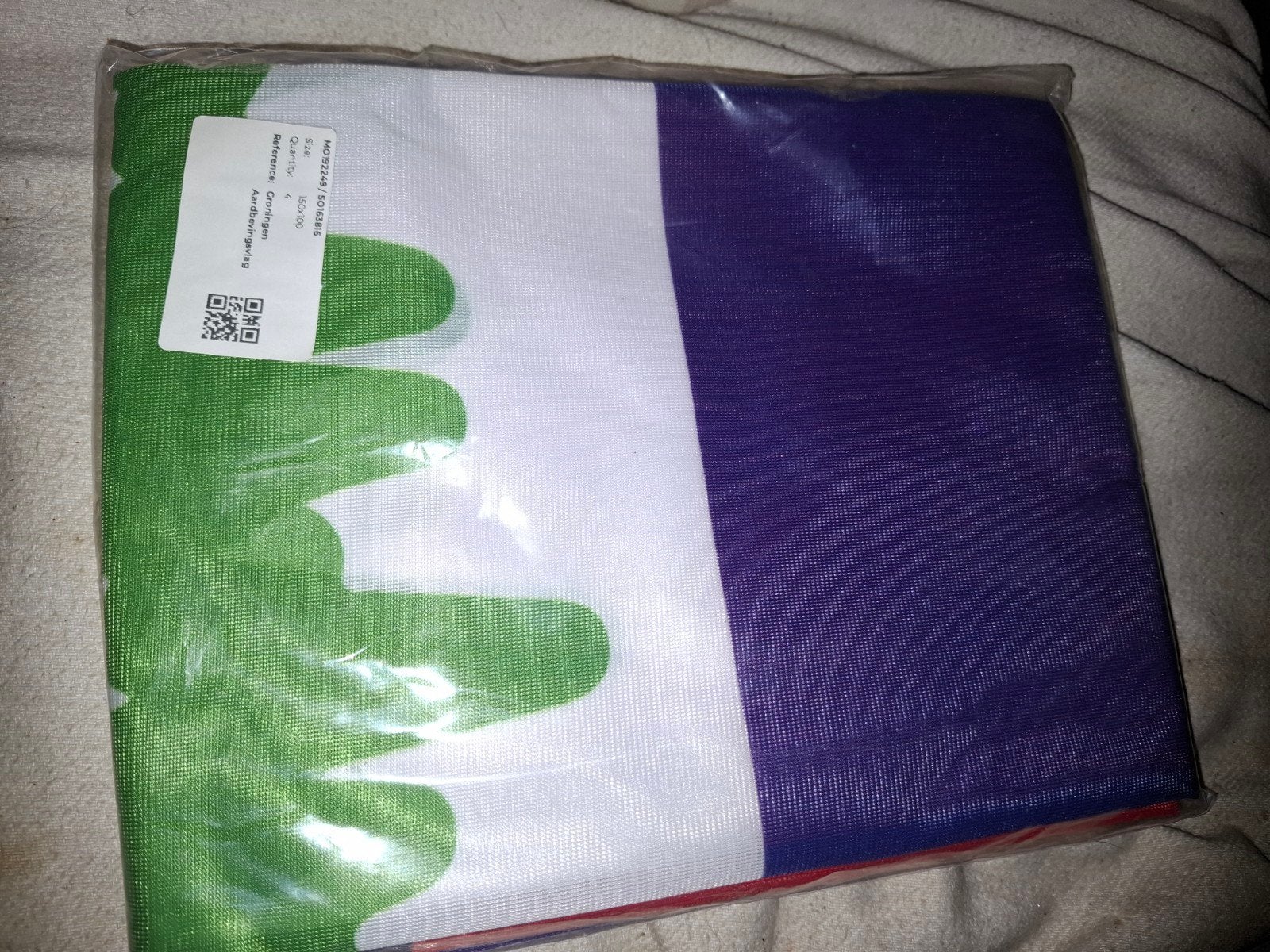 te koop een nieuwe vlag Groningen aardbevingsvlag, Ophalen of Verzenden, Nieuw