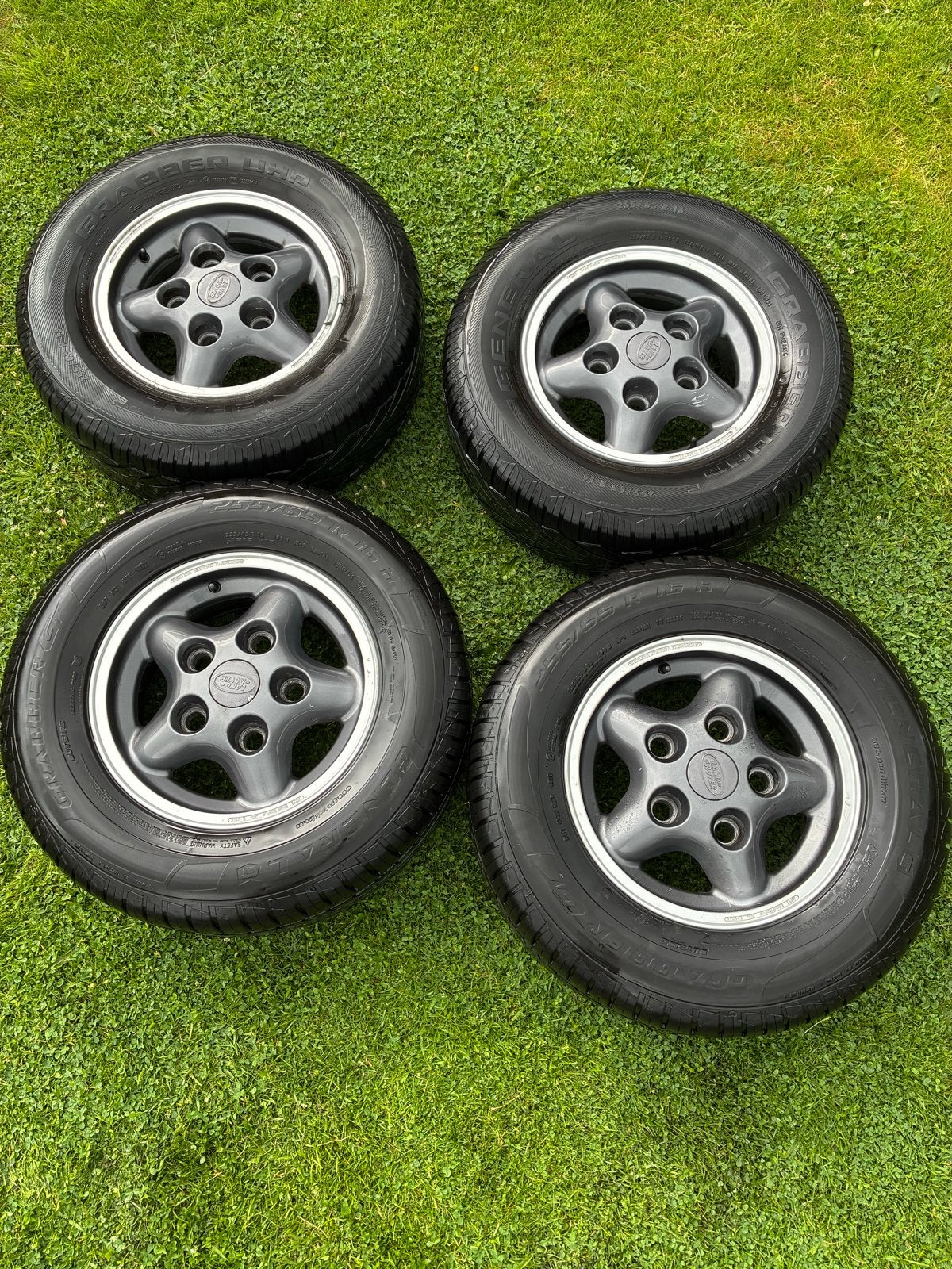 Land Rover 16" 'Tornado' velgen met General Grabber banden, Ophalen, Gebruikt, 255 mm, 16 inch