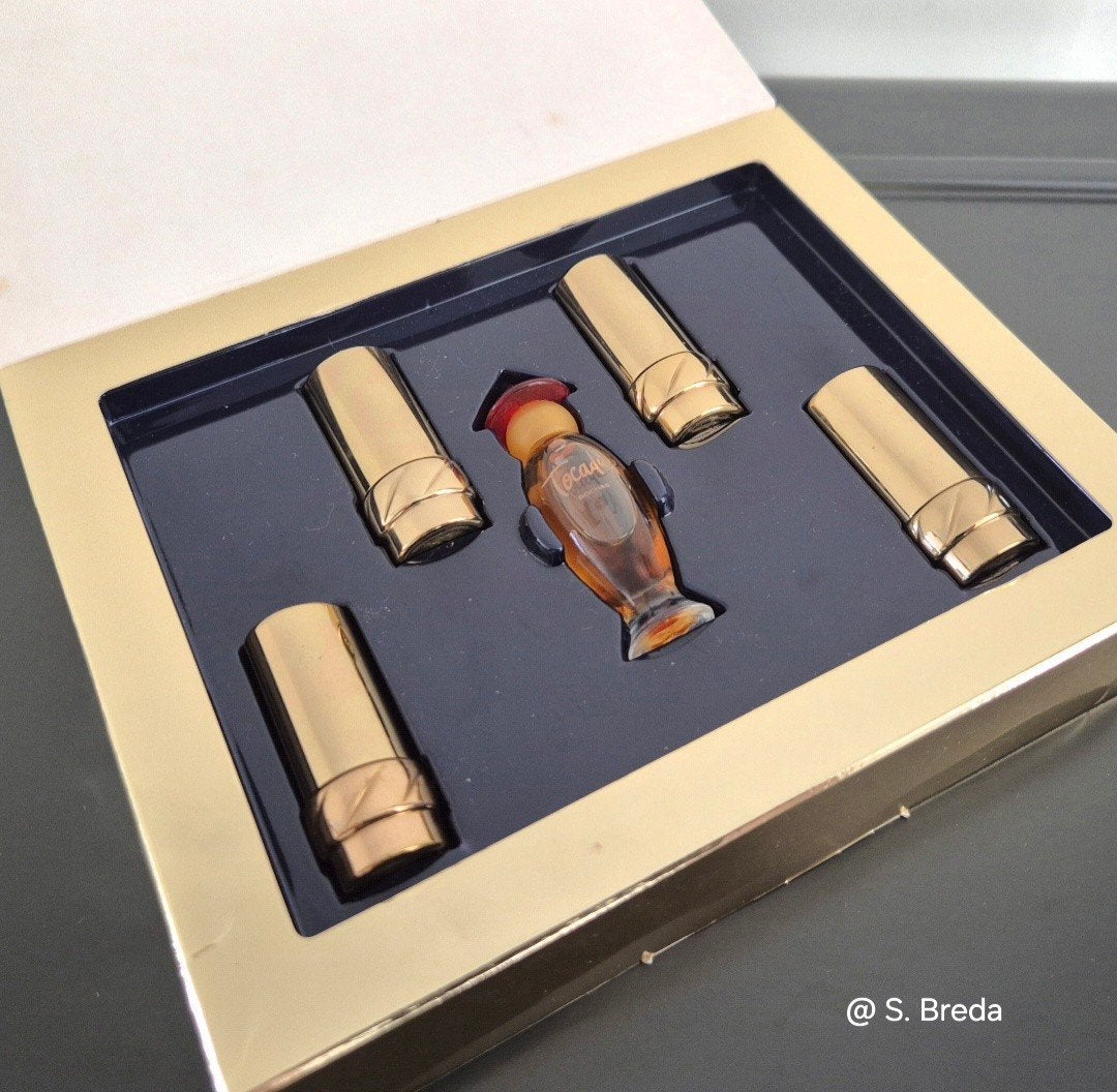 Rochas Tocades Gourmandes set in doosje, Verzamelen, Ophalen of Verzenden, Miniatuur, Gevuld