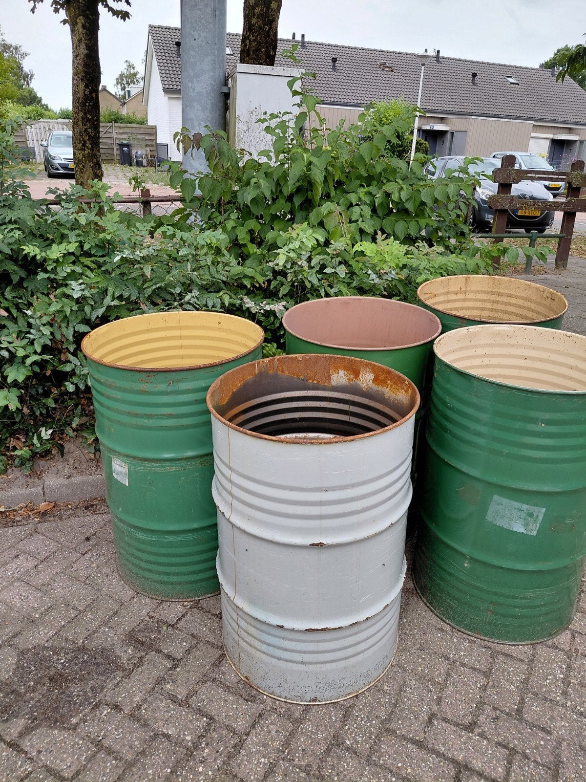 200l vat of ton uit voedingsindustrie ( honing), Ophalen