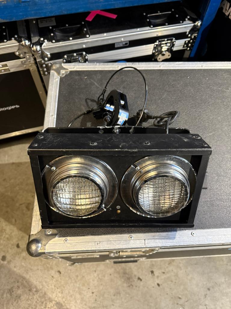 6x showtec blinder, Ophalen of Verzenden, Gebruikt