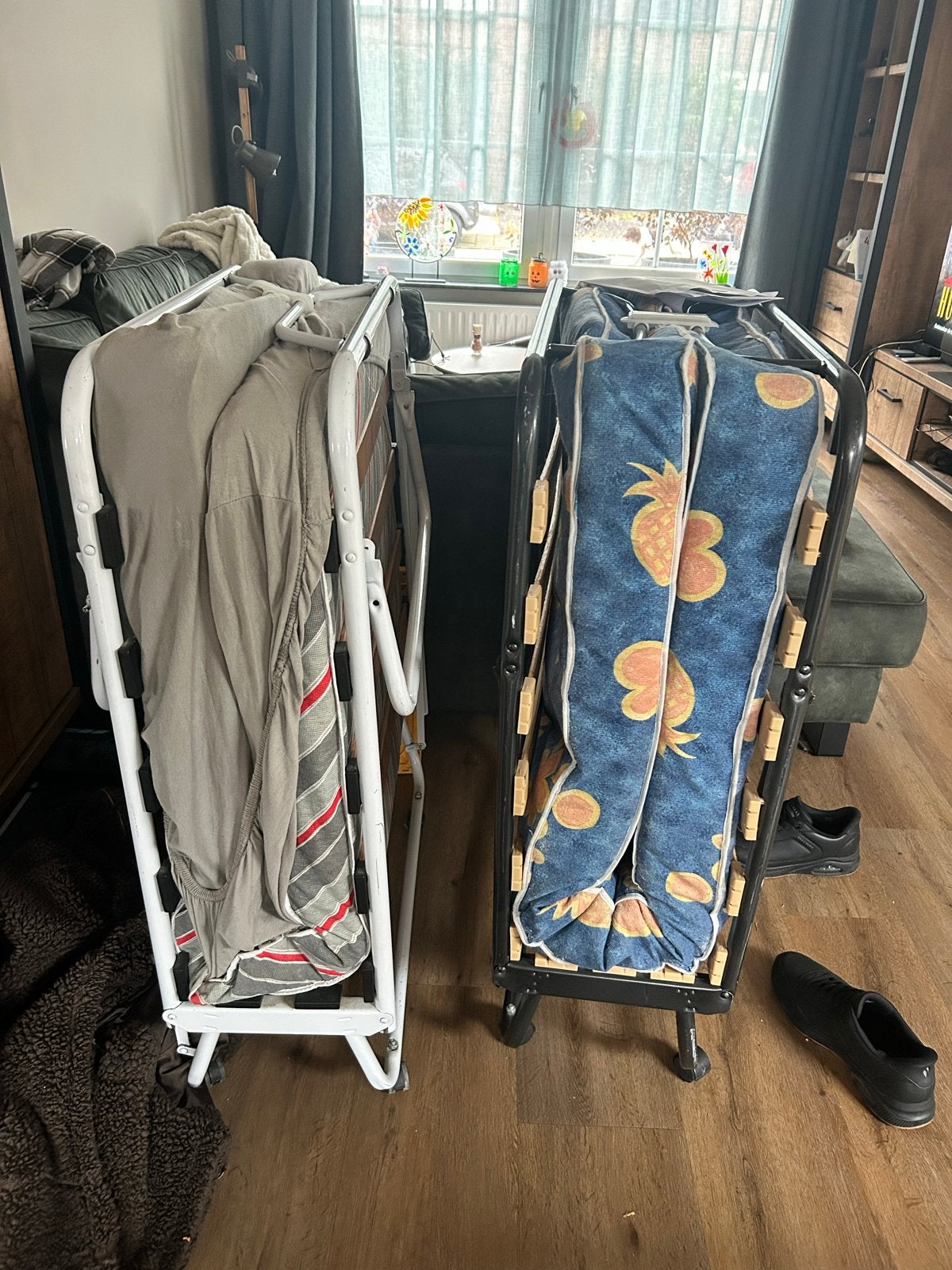 Twee opklapbedden - ideaal voor logees, Ophalen, Gebruikt, Eenpersoons, 80 cm