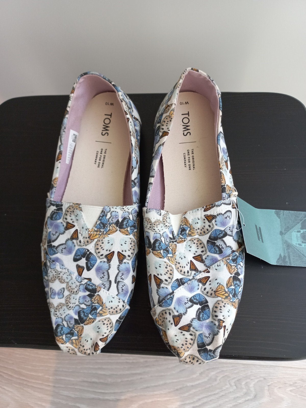 Nieuwe TOMS Butterfly schoenen (espadrilles) maat W10/42, Overige kleuren, Nieuw, Ophalen of Verzenden, TOMS
