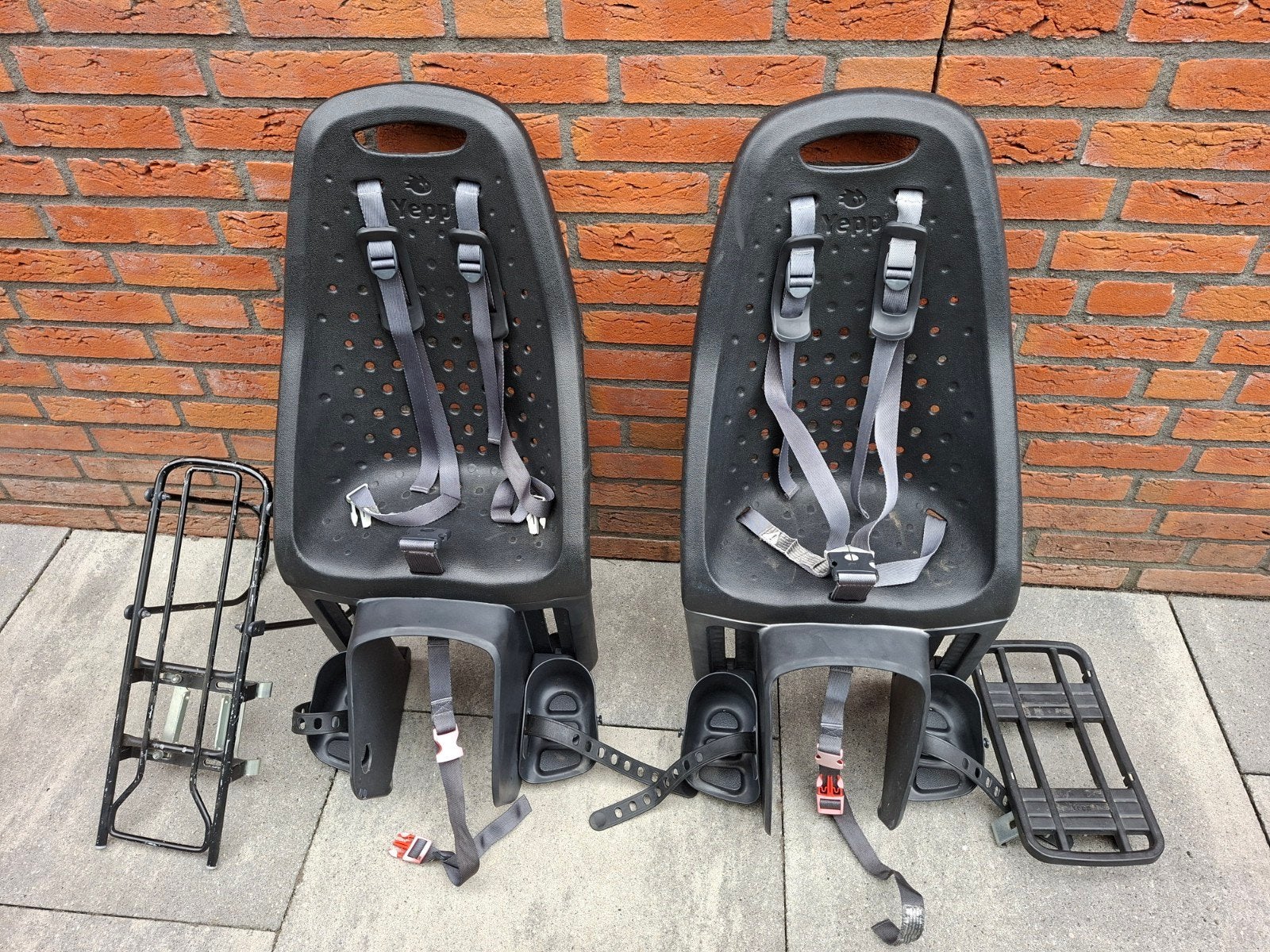 2x Yepp GMG Maxi Easyfit kinderzitje achter + 2x montagebeug, Ophalen, Achterzitje, Gebruikt, Yepp