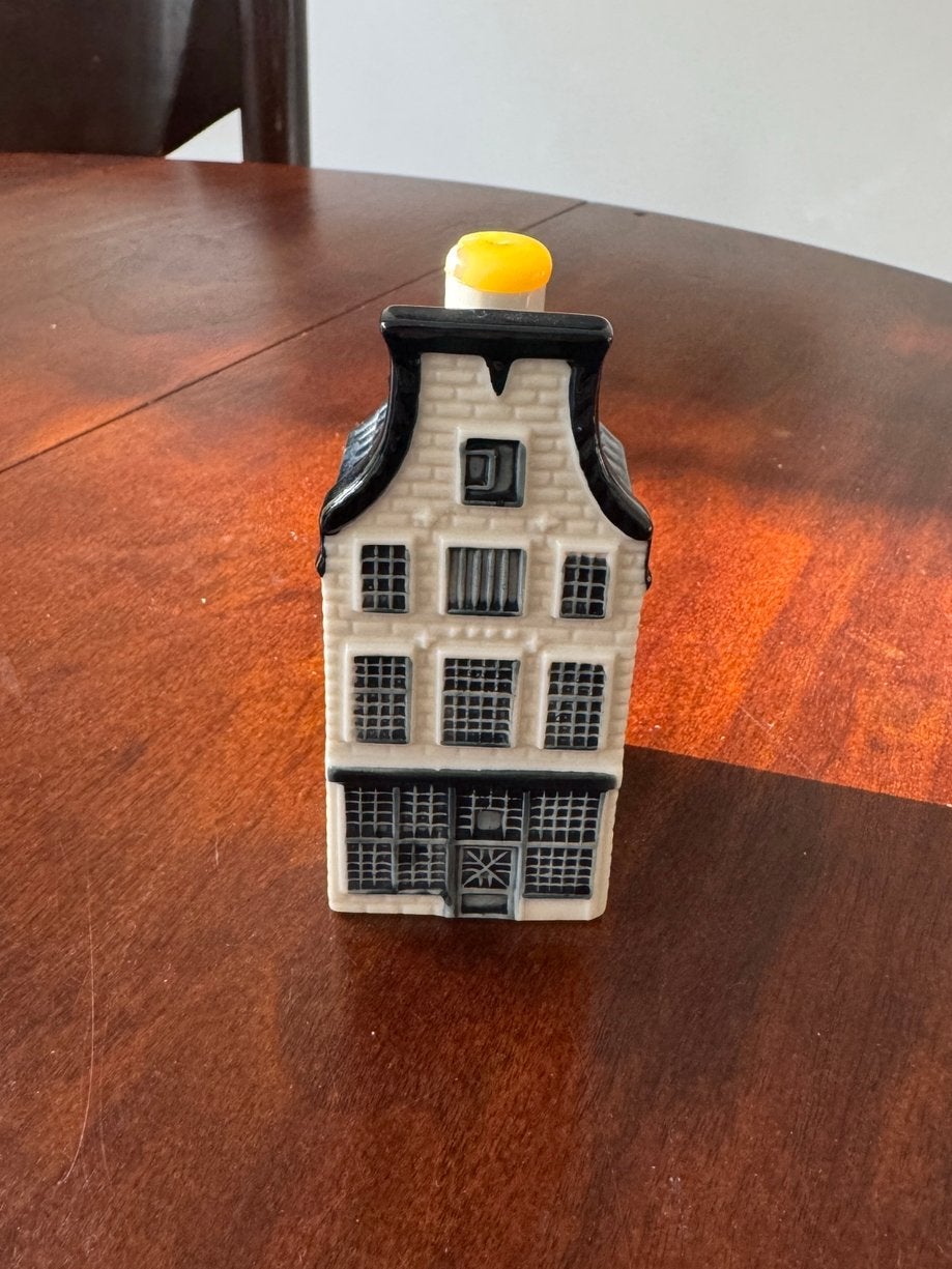 KLM Delfts Blauw Huisje Nr. 23 – Verzamelobject, Ophalen of Verzenden, 21 t/m 40