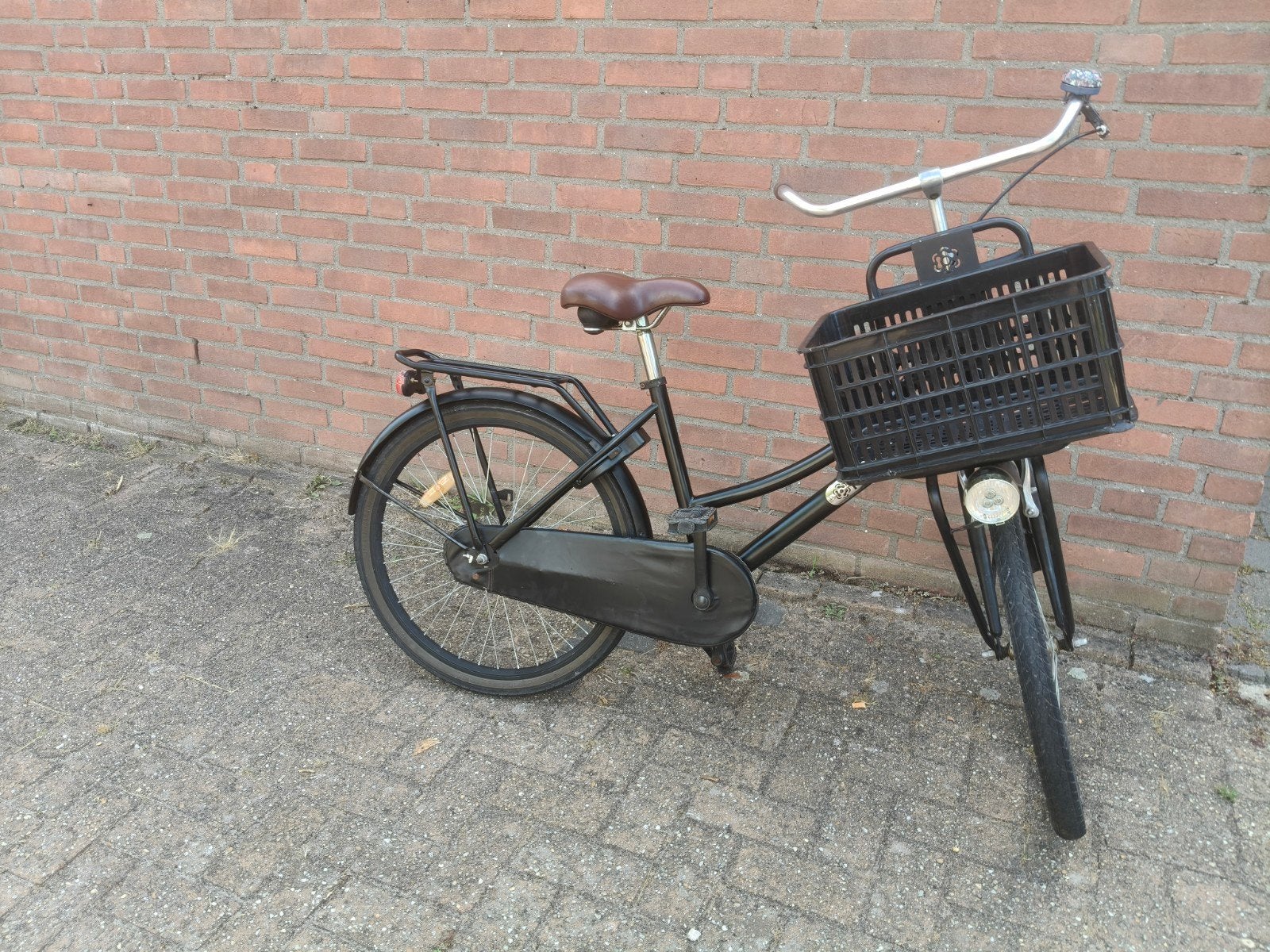 Zwarte fiets met mand, Velgrem, Ophalen, Overige merken, Gebruikt
