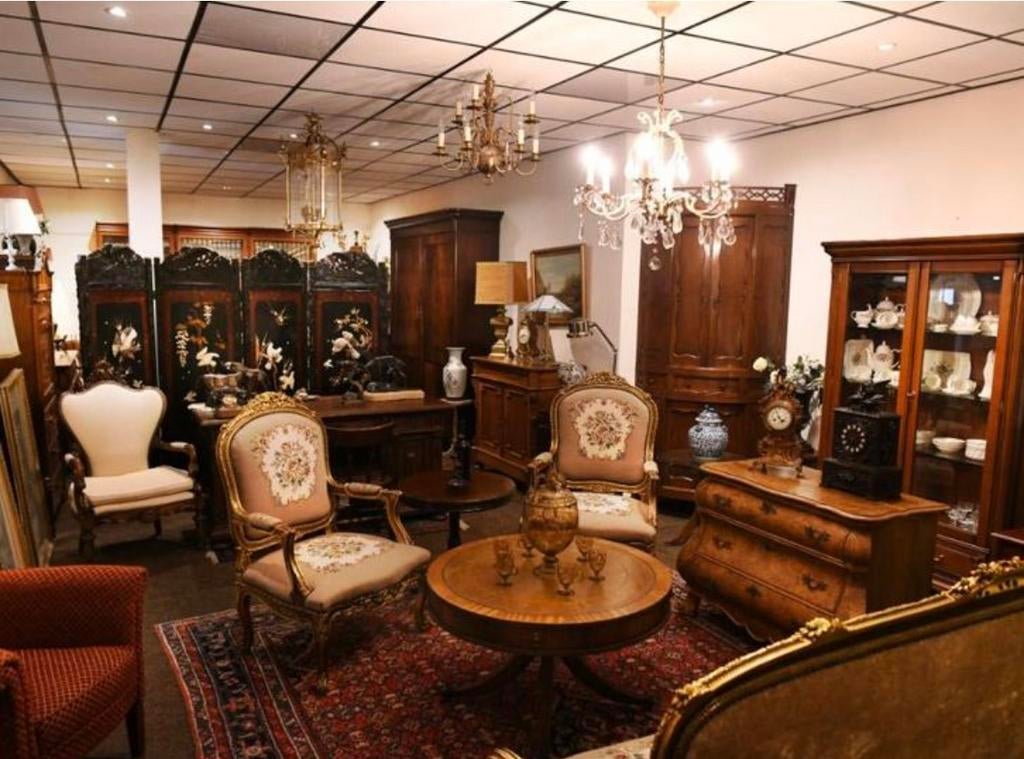 In en verkoop Antiek klokken Chinees porselein schilderijen, Antiek en Kunst, Ophalen