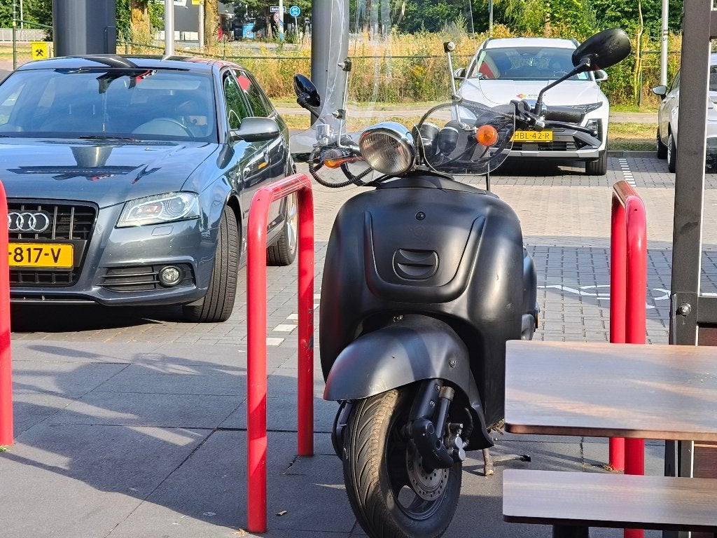 agm retro speciale, Fietsen en Brommers, Gebruikt, Maximaal 45 km/u, Benzine, 50 cc